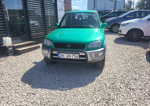 Toyota RAV4 cena 20999 przebieg: 200000, rok produkcji 1998 z Jarosław małe 232